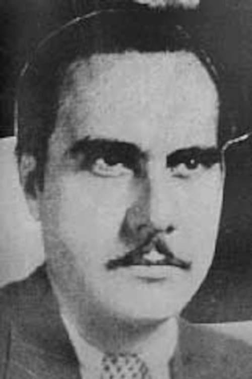 Miguel Arenas as Méndez