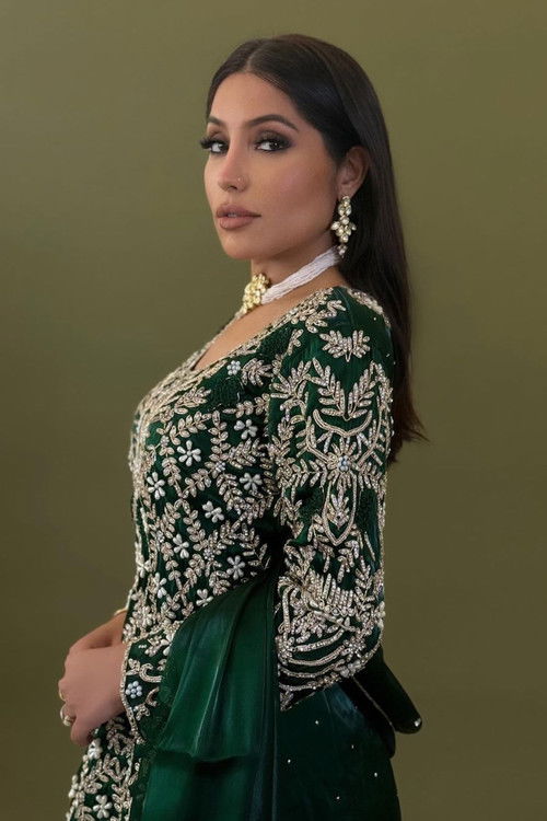 Noor Al Ain as Meeri