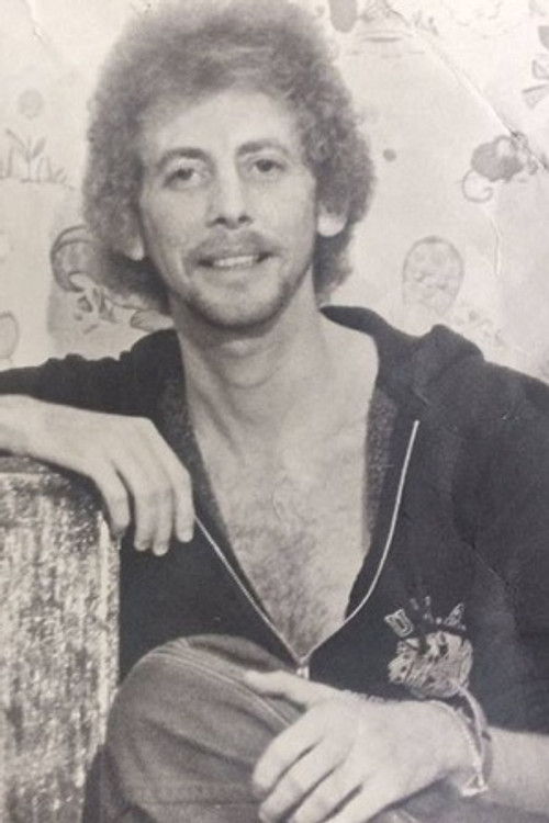 Pablo Leder as Circus Barker