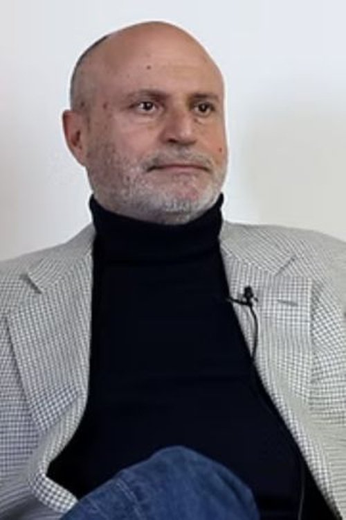 Pierfrancesco Campanella as Angelo