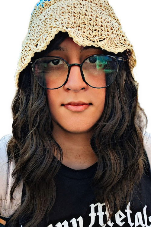 Maya Ünalan as Magier Zauberer