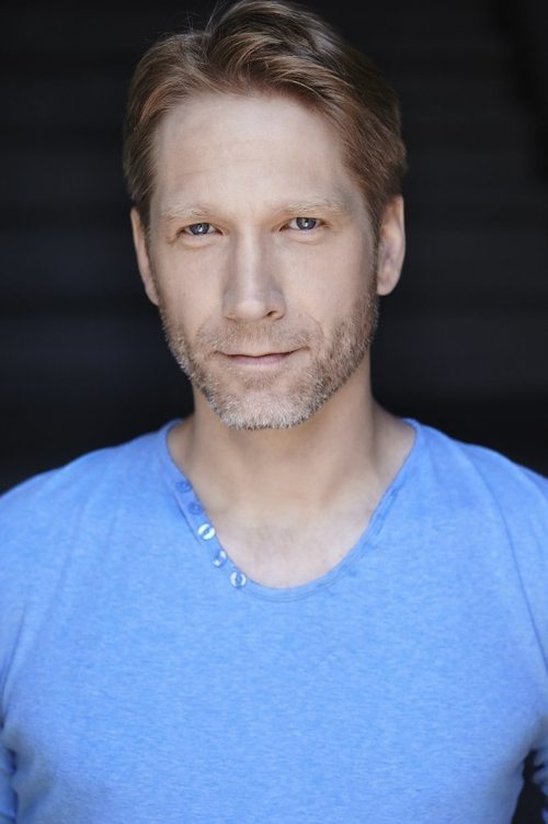 Eric Davis as Scotty Flannigan