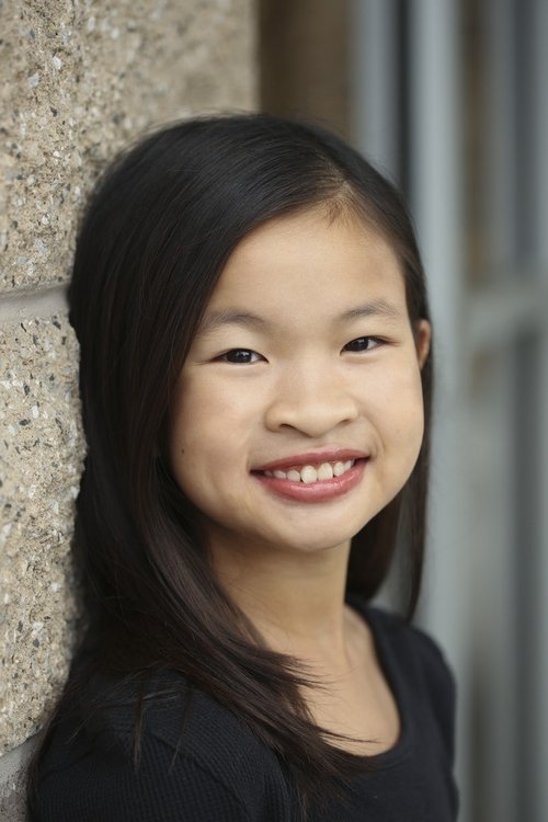 Annalise Lee as Girl Scout Madeline