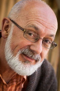 Wyatt Lamoureux as Dean Taras