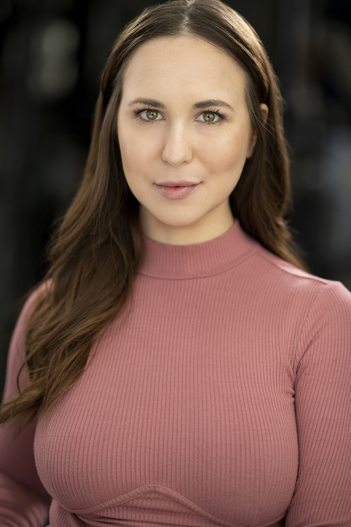 Sofie Holland as Mary