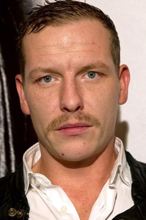 Gerdy Zint as Schroeder