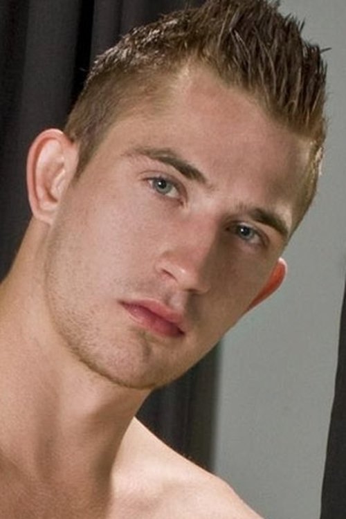 Dayton O'Connor as Cruiser