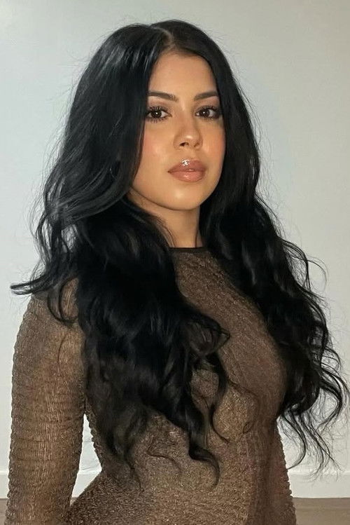 Yucini Diaz as Renee Soto