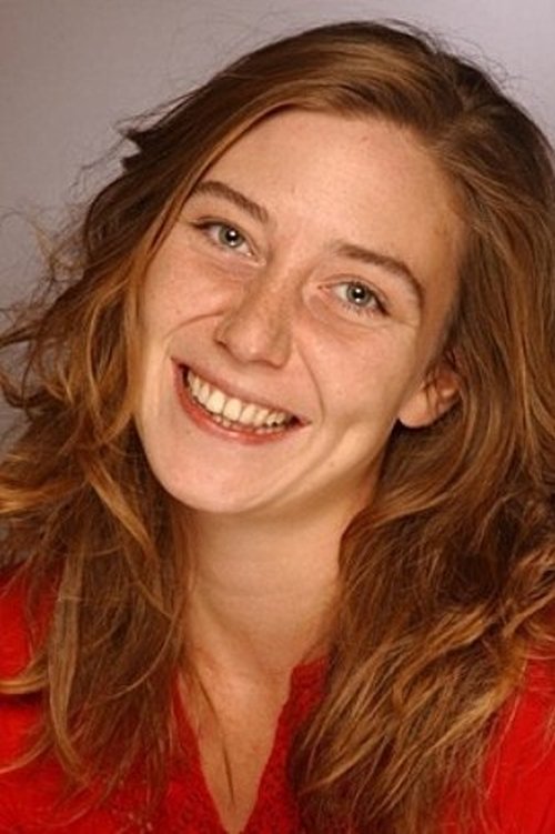 Sarah Lecarpentier as Aurélie Grenon