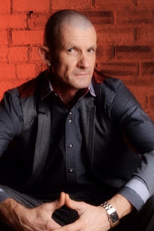 Archie Cocker as Pilot