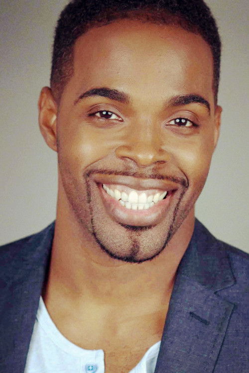 Rabon Hutcherson as Officer Goodwin