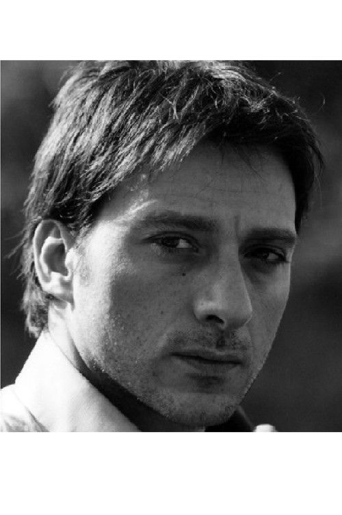 Ivan Olivieri as Ettore