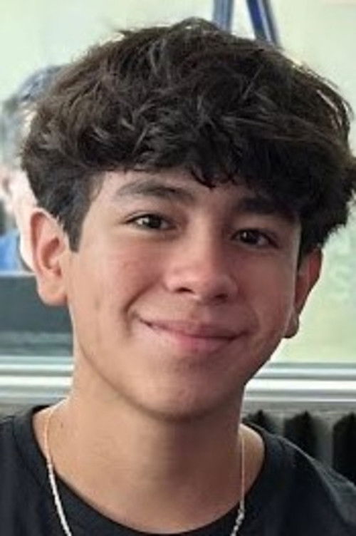 Mateo Honles as Aldo