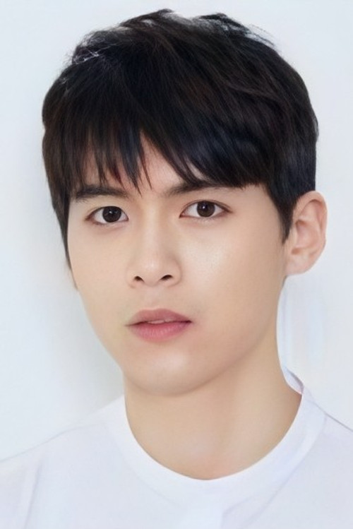 Yoo Hyun Do as [Lead actor in the play]