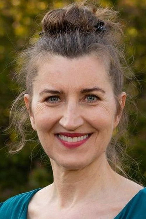 Birte Heribertson as Maja Larsson (narration) / Aunt Tora