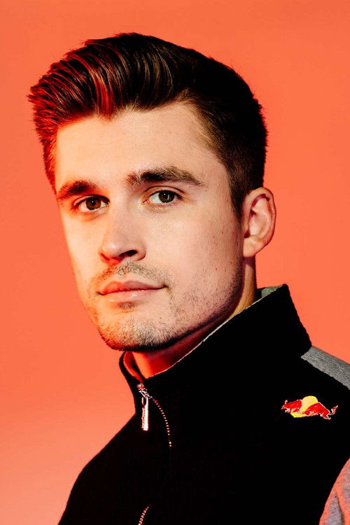 Ludwig Ahgren as Self