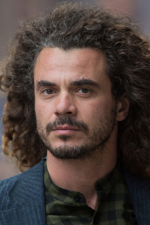 Thodoris Petropoulos as Θέμης Φωτιάδης