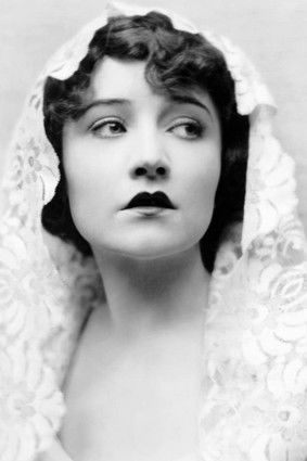 Betty Compson as Cafe Hostess