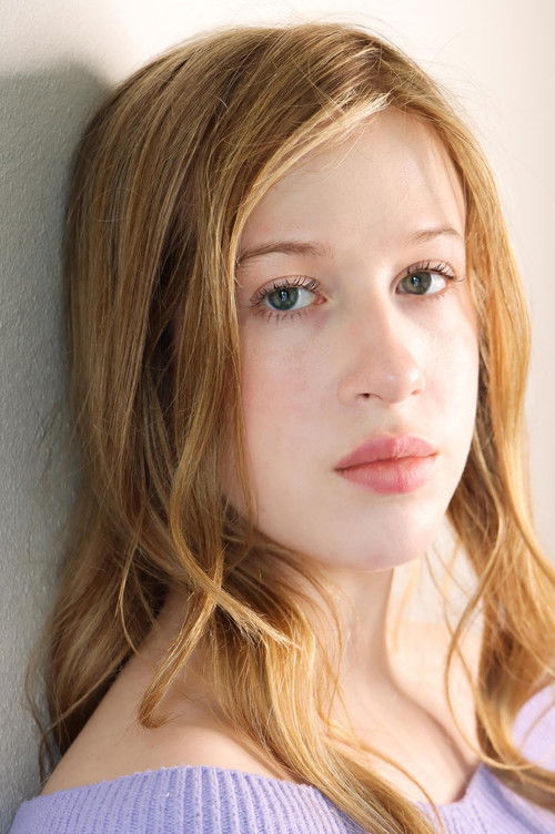 Leona Britt as Darlene #1