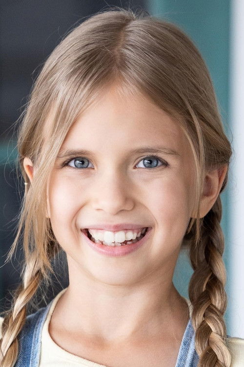 Daria Droteva as Chloe