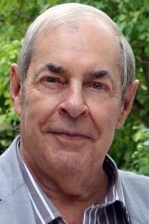 Patrick Aubrée as Le président