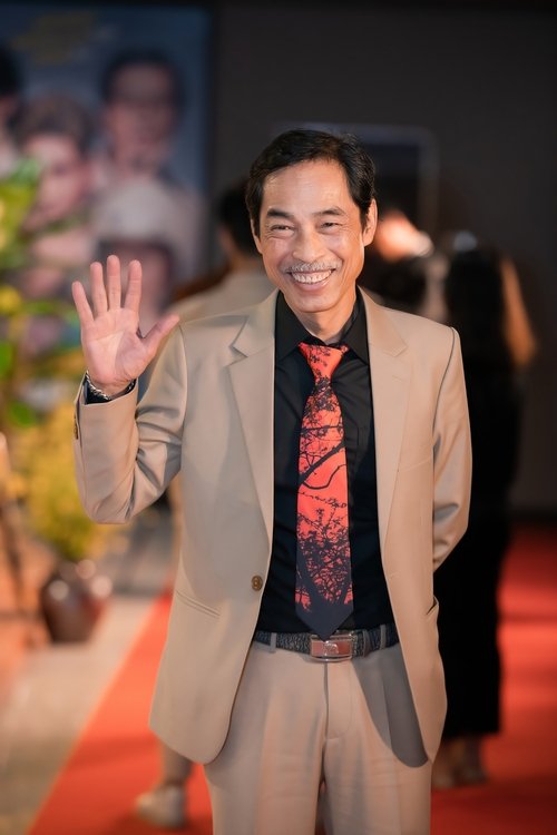 Viết Liên as Lão Hạc