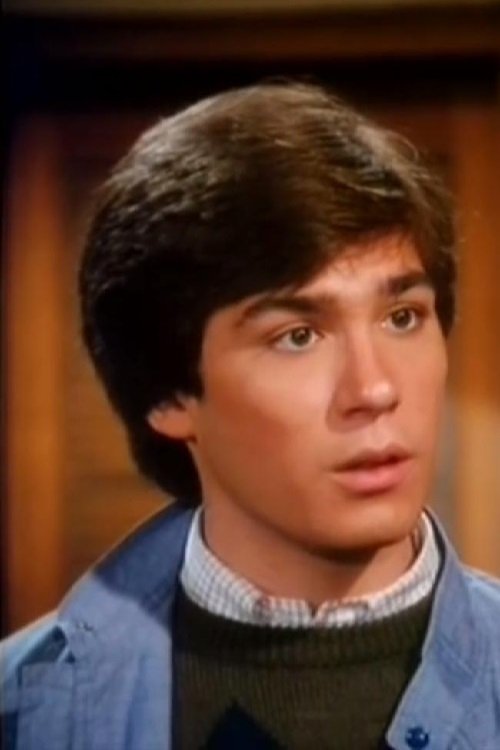 Steve Shaw as Ron Bellamy