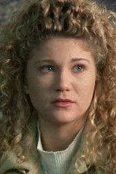 Suzanne Davis as Callie Robinson