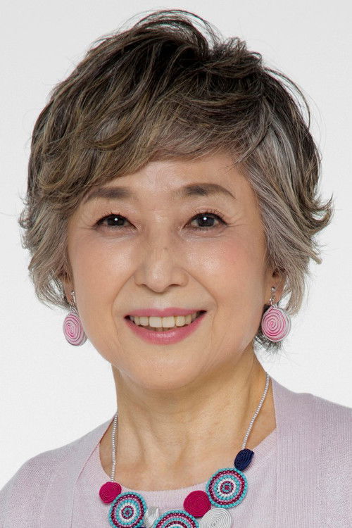 Keiko Takeshita as Narrator