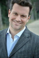 Eugenio Krauss as ispettore PS