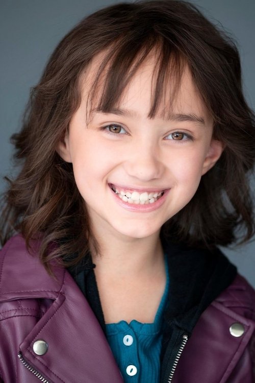 Teagan Ireland as Annie