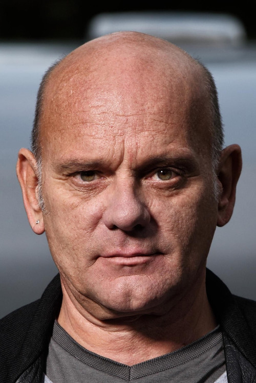 Ulrich Gebauer as Helmut Hafer