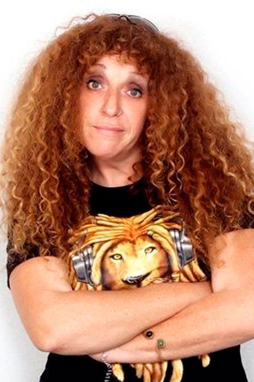 María Díaz González as Vecina en bata