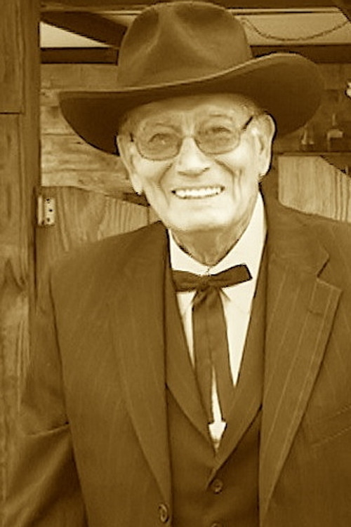 Don Reynolds as Little Beaver (as Little Brown Jug)