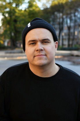 Bjarte Ylvisåker as 