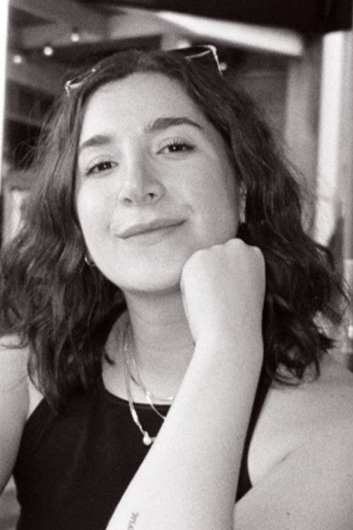 Allie Rosenberg as Narrator (voice)