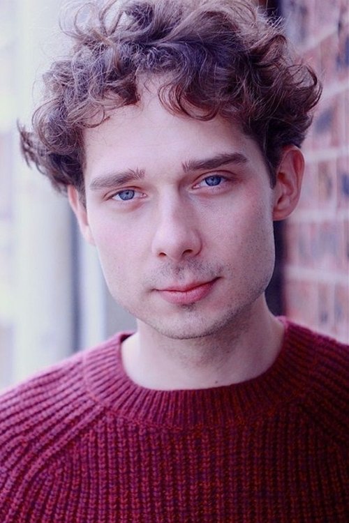 Roman Kossowski as Simon