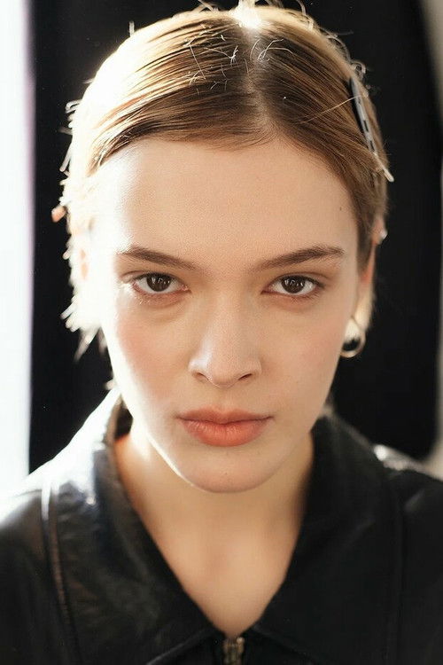 Taisiya Radchenko as Gera