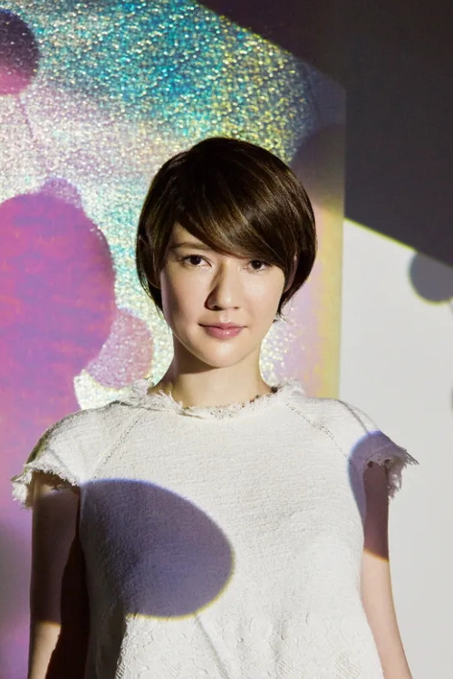 Sputniko! as (segment: Don't Shoot the Pianist!)