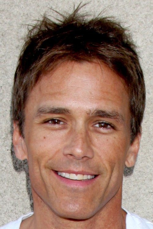 Scott Reeves as Sean Robertson