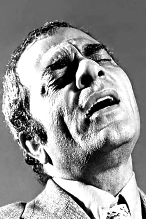 Stelios Kazantzidis as Singer