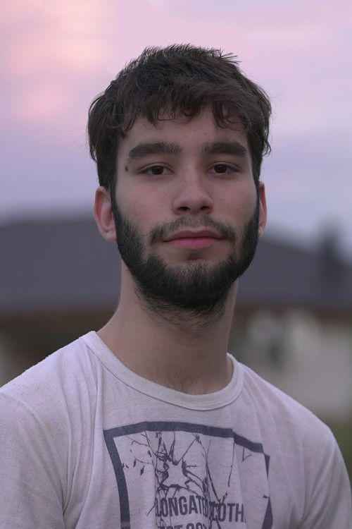 Santiago Leguizamón as Himself