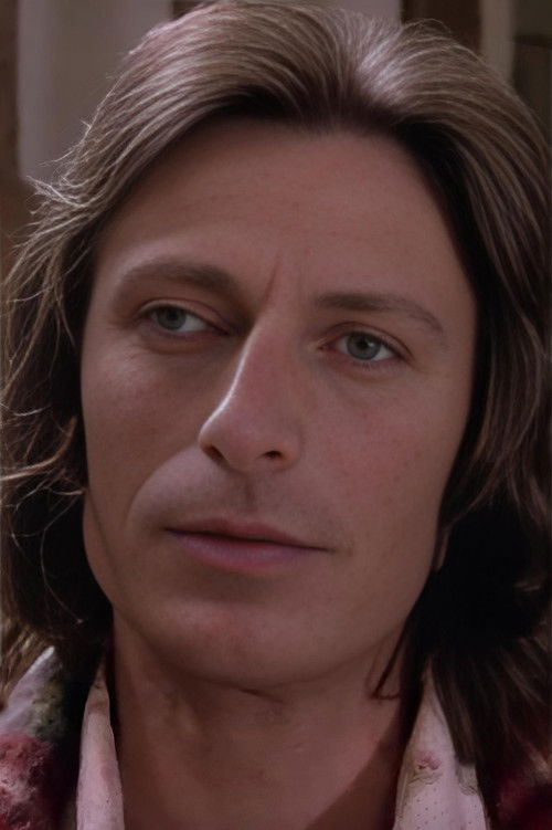 Bernard Hug as Robert