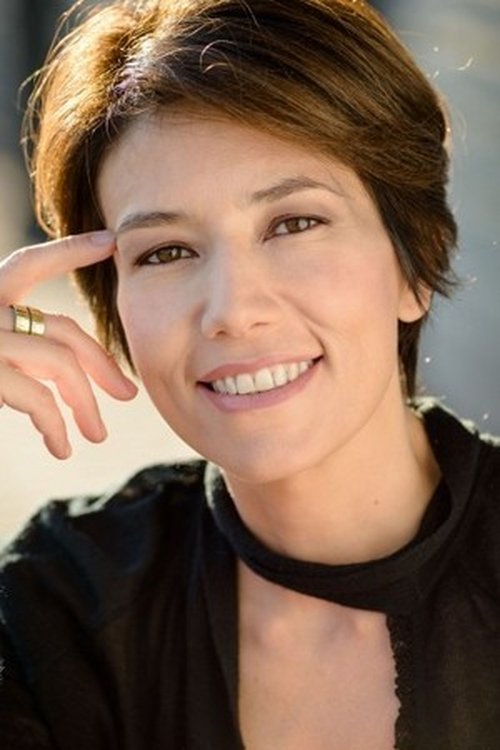 Beatrice Fazi as Vittoria