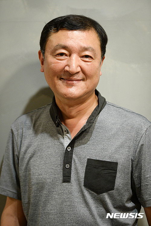 Koh In-bae as Ri Sun-hye