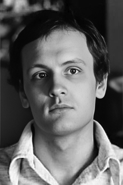 Vladimir Salnikov as Belov