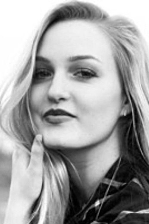 Kylee Thurman as Kim