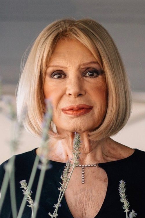 Rika Dialina as Judy