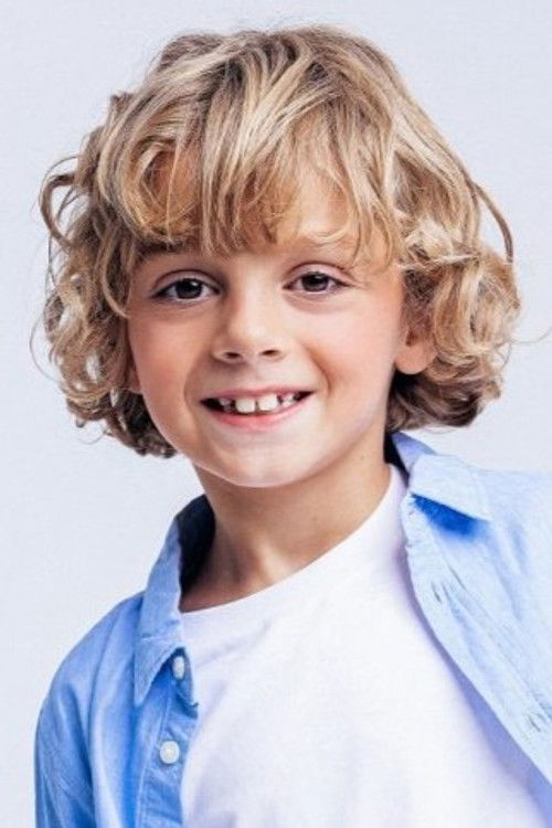 Álex Cirvián as Pablo