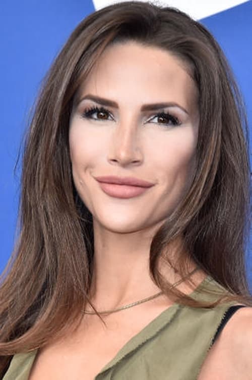 Jenna Hurt as Rochelle